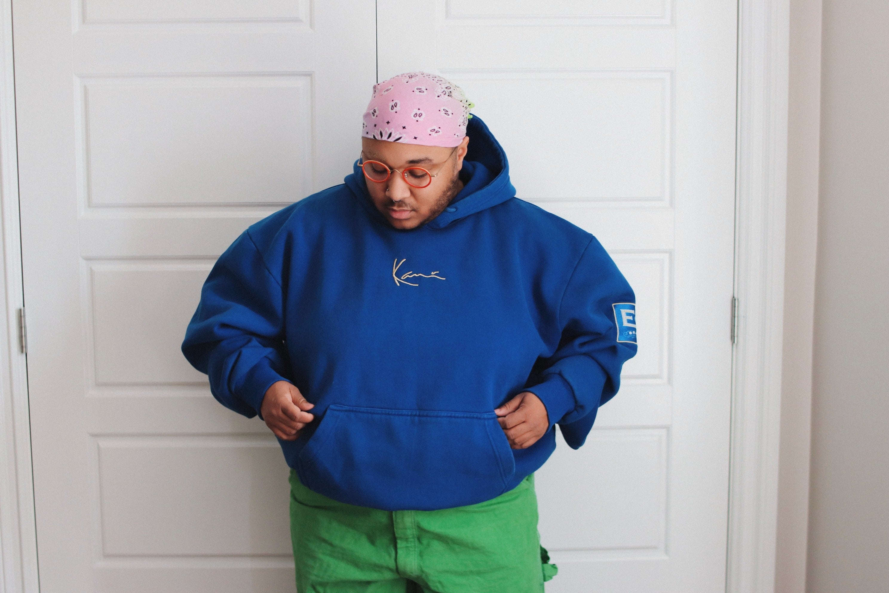 Hoodies & Sweatshirts