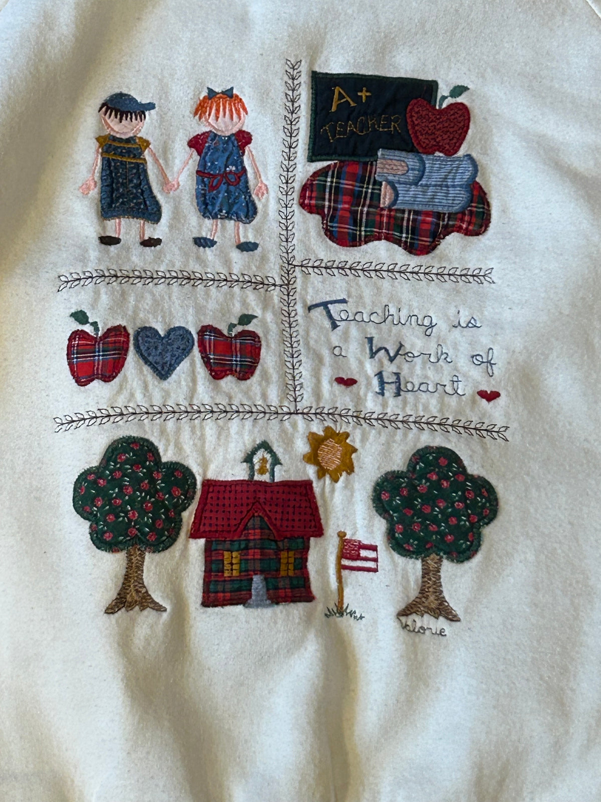 Valories Folk Art Appliqué