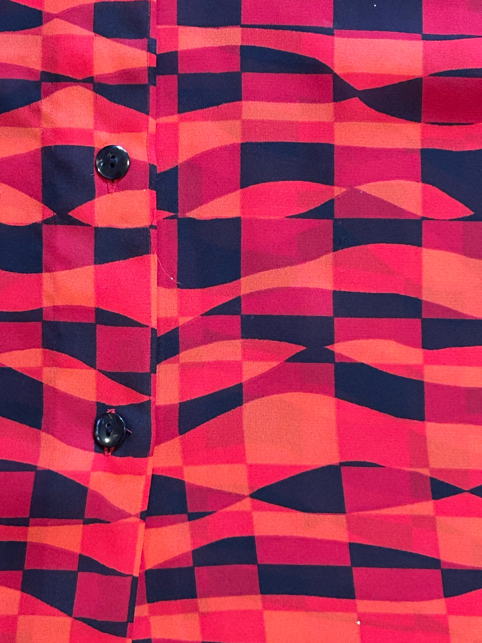 XL Studio C Geometric Button Up