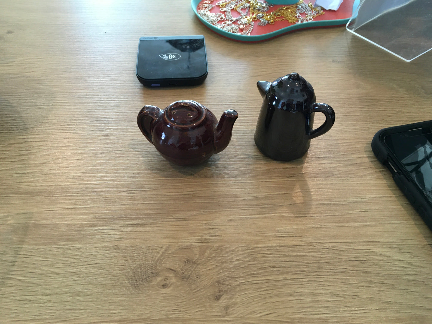 Teapot Salt and Pepper Shakers