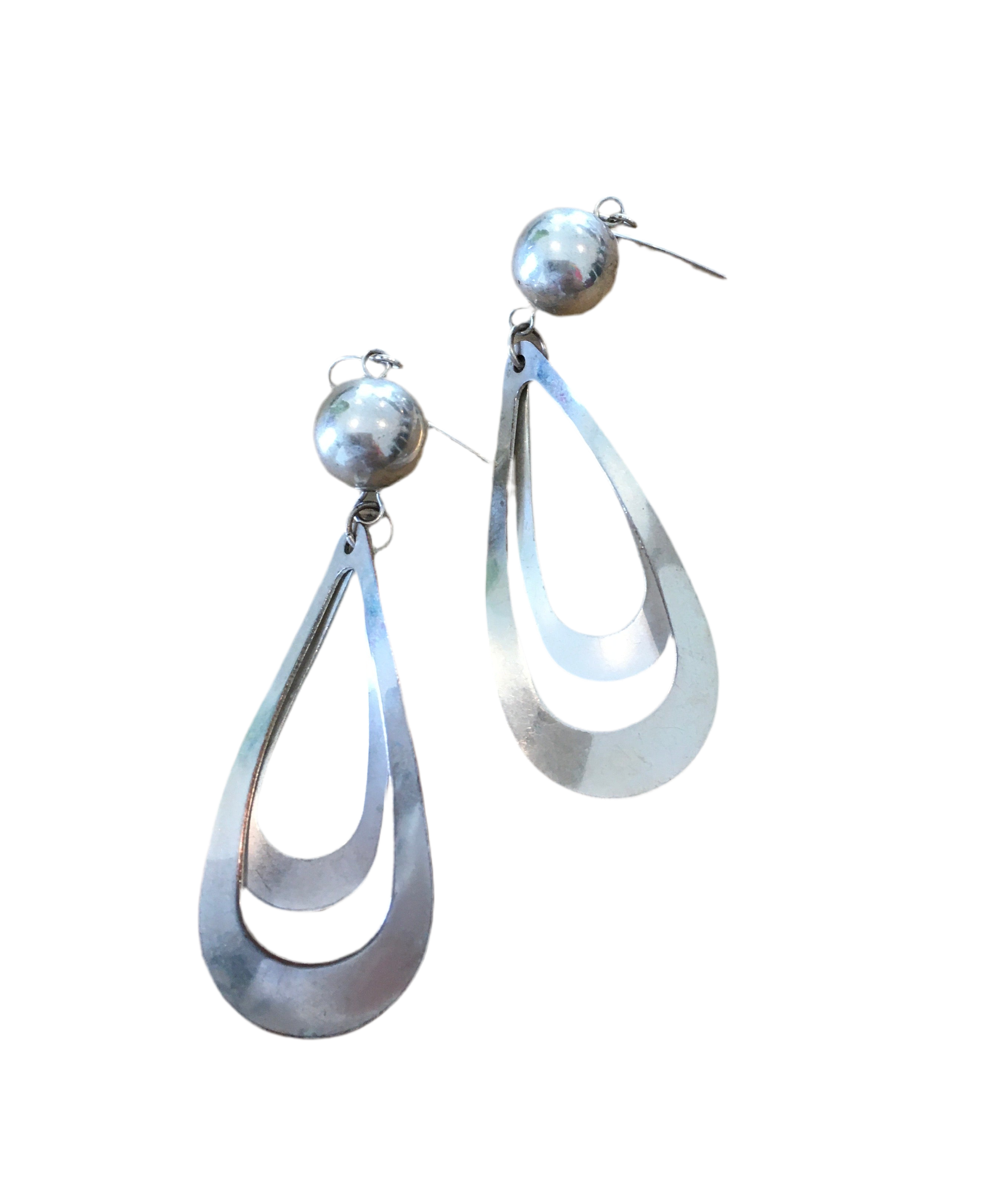 Silver modernist ball & extended oval dangle earring