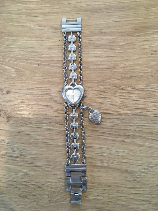 Silver heart face & chain fashion watch (not operating)