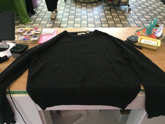 St. Johns Bay Black Cable Sweater