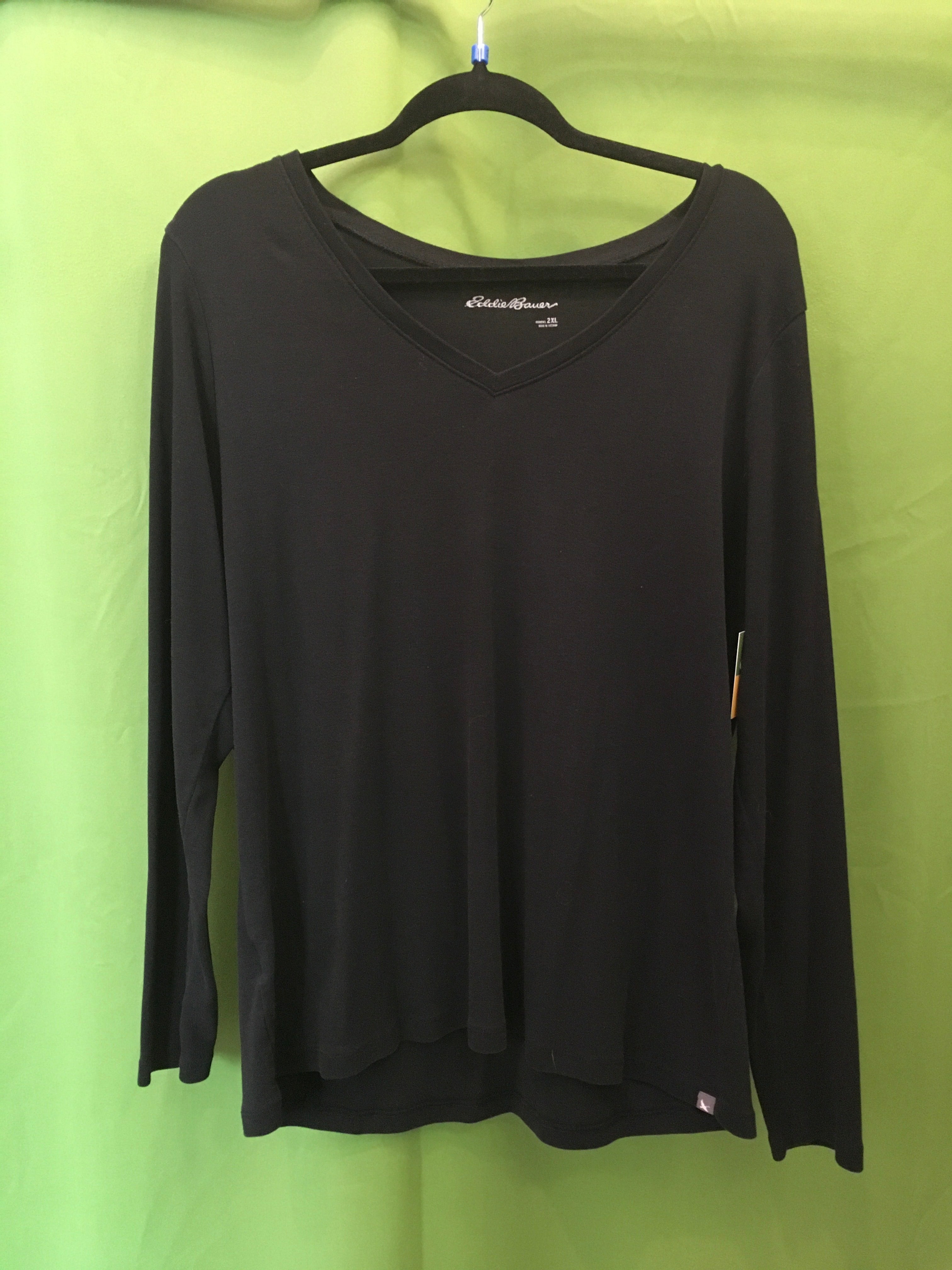 2X Black Eddie Bauer Long Sleeve V Neck