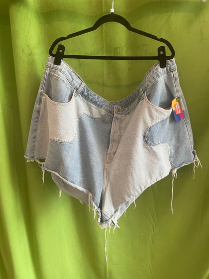 Wavy Two Tone Denim Short