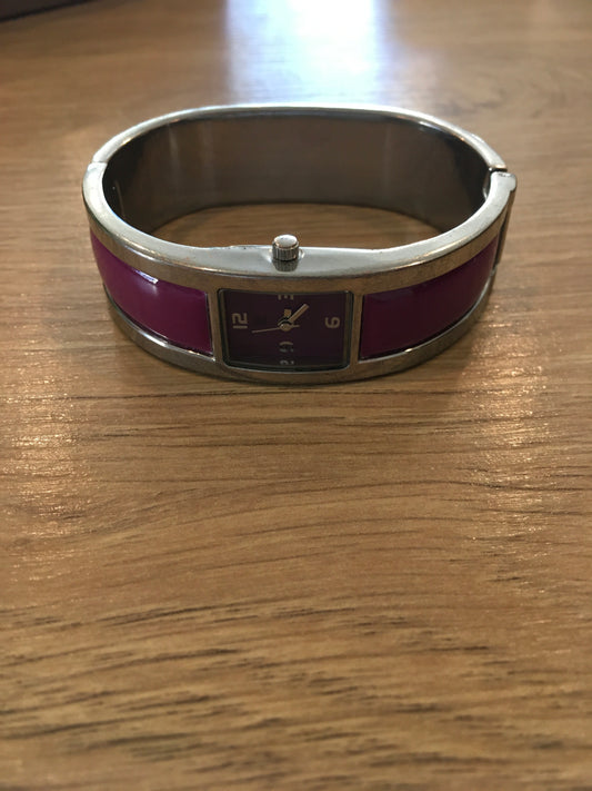 Silver & purple bangle fashion watch (not operating)