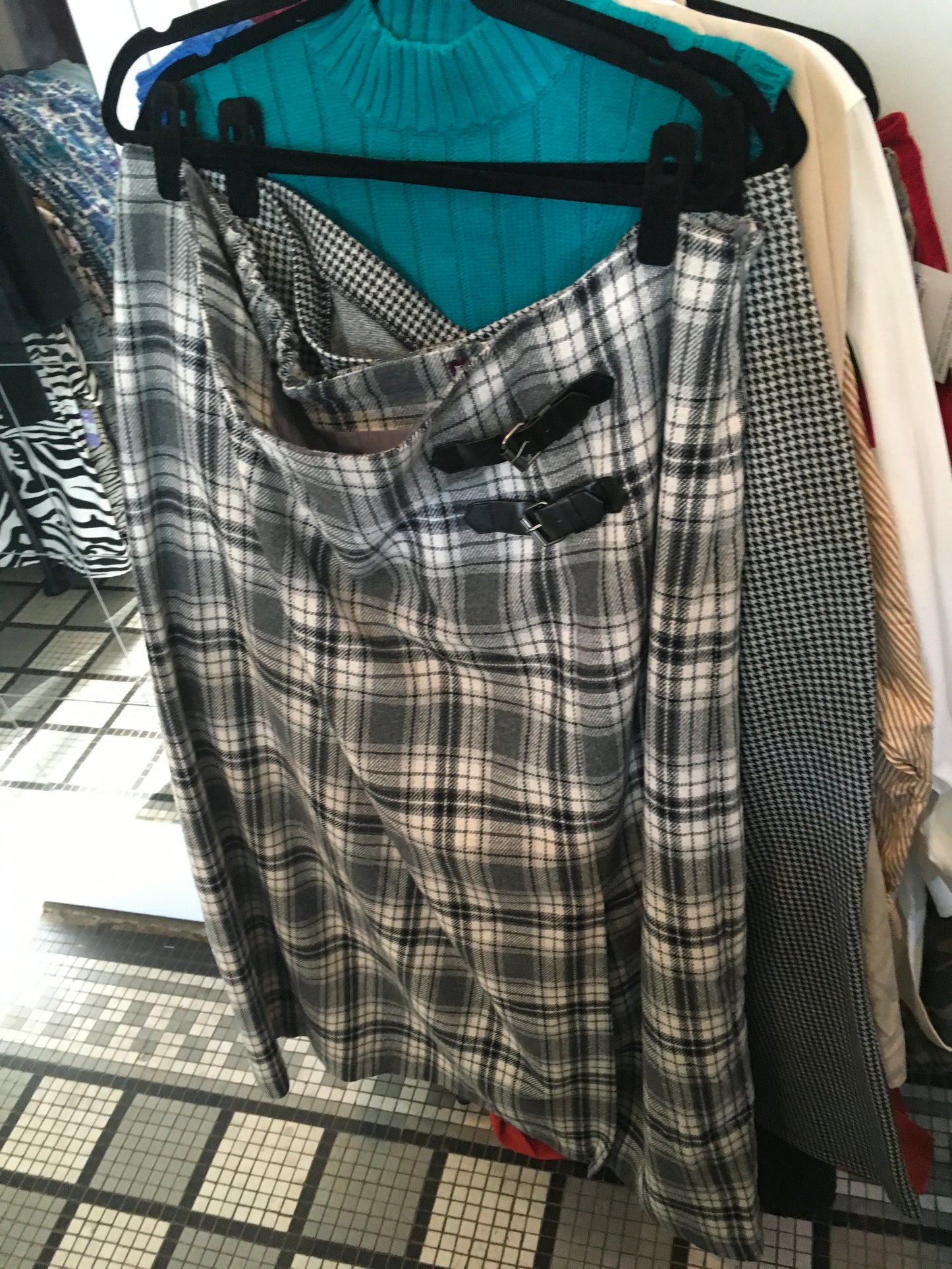 4X Jessica London Plaid Skirt