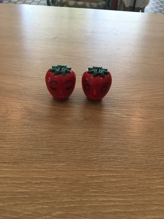 Strawberry Salt and Pepper Shaker